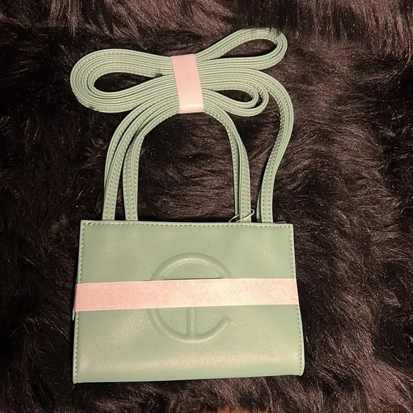 Small sage Telfar - Picture 5 of 7